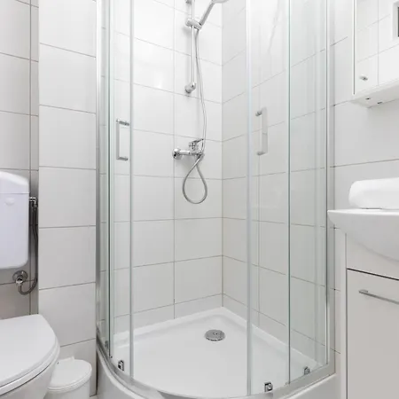 With Balcony 300 M To The By Renters * Zoppot